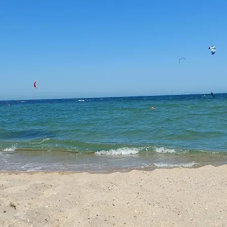 Sea Wolf луксозен с панорамна гледка към морето климатик с нова напълно оборудвана кухня отделна баня с тоалетна гледка към басейна на 30 м от плажа паркинг към хотела навсякъде близо Appartement