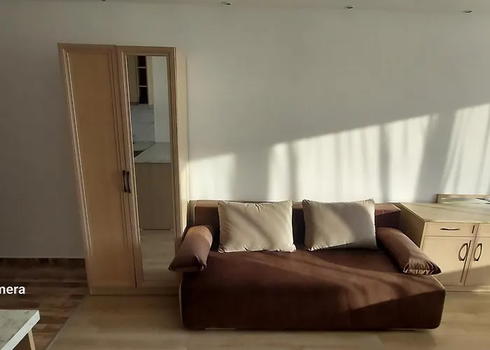 Апартаменты Sea Wolf луксозен с панорамна гледка към морето климатик с нова напълно оборудвана кухня отделна баня с тоалетна гледка към басейна на 30 м от плажа паркинг към хотела навсякъде близо *