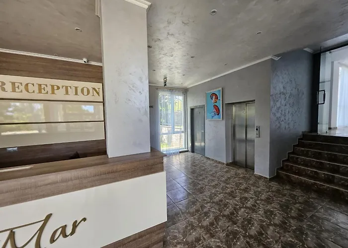 Sea Wolf луксозен с панорамна гледка към морето климатик с нова напълно оборудвана кухня отделна баня с тоалетна гледка към басейна на 30 м от плажа паркинг към хотела навсякъде близо * Лозенец